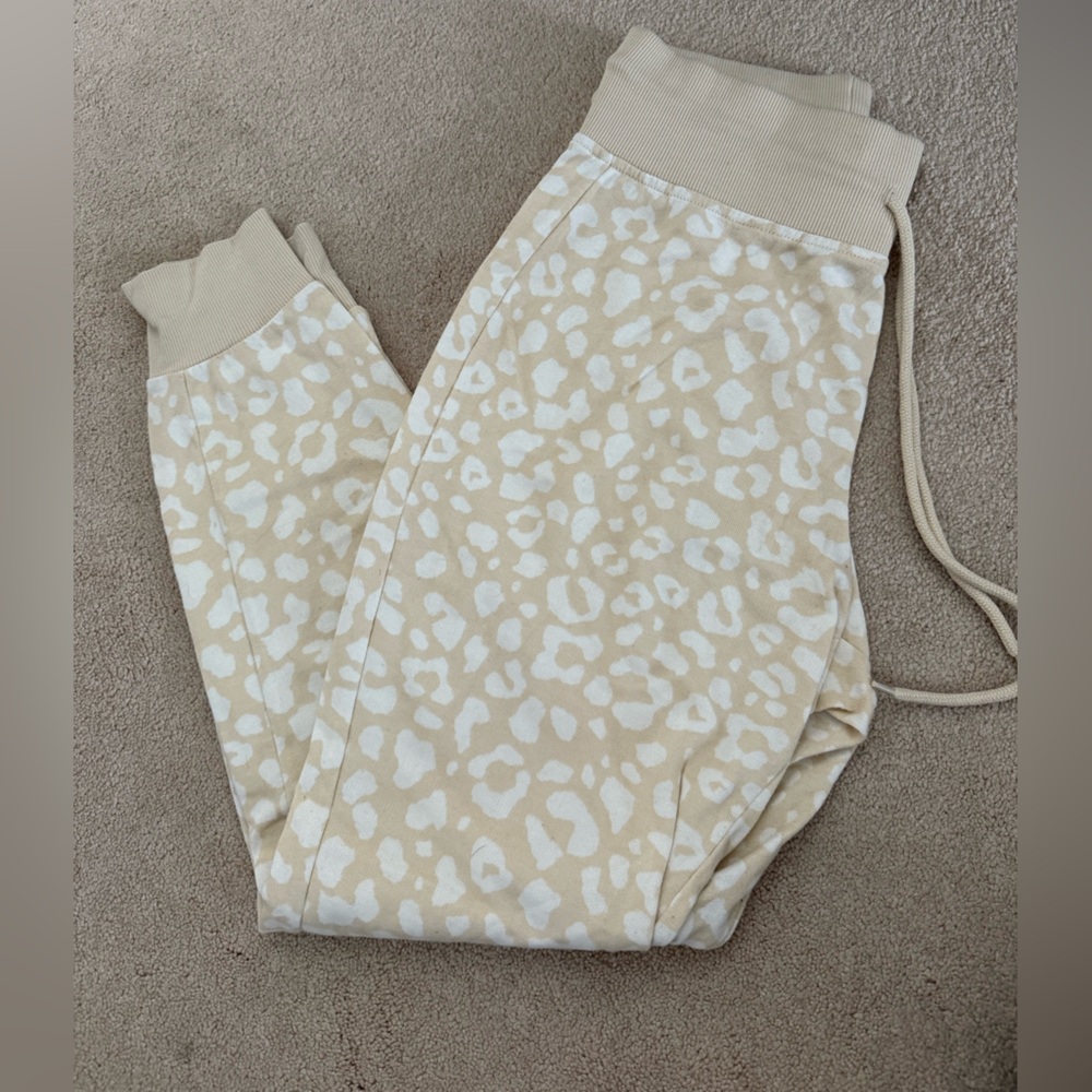 Zara Beige Animal Print Joggers